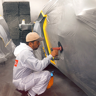 Collision repair custom paint prep on a vehicle