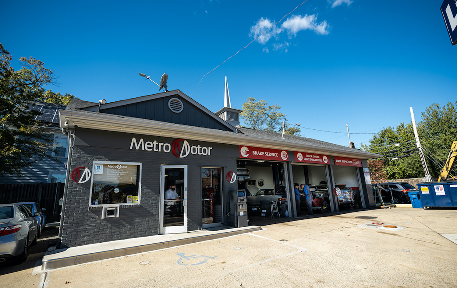 Metro Motor Lyon Park auto repair center garage